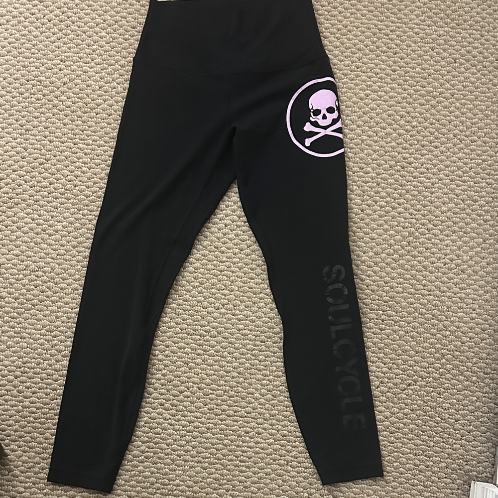 SoulCycle & Lululemon collab leggings with Pink Skull on Black